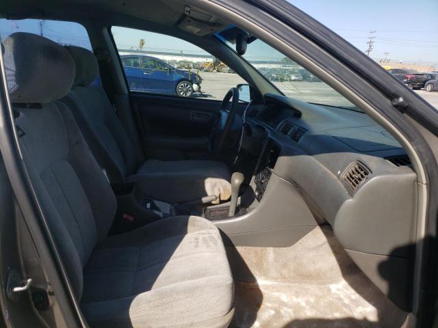 Photo 5 from auction – 2000 TOYOTA CAMRY CE with VIN JT2BG22K7Y0494084