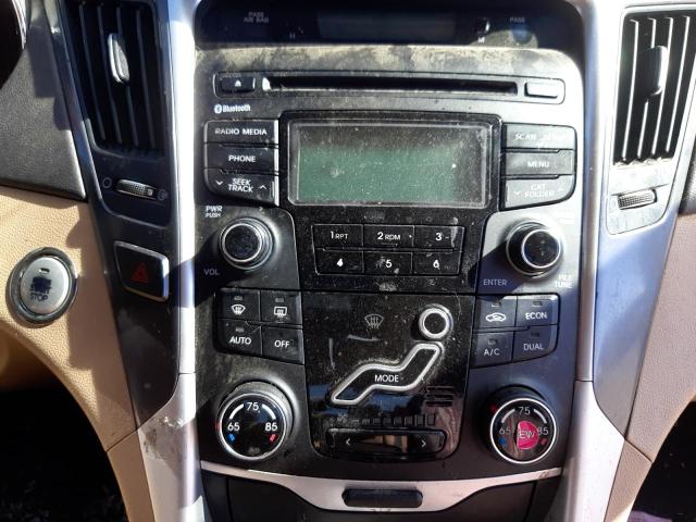 Photo 9 from auction – 2013 HYUNDAI SONATA HYB with VIN KMHEC4A41DA065408
