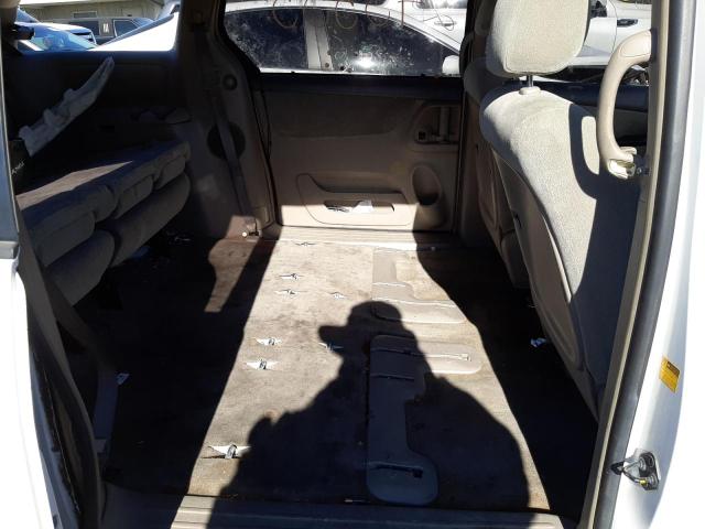 Photo 6 from auction – 2005 TOYOTA SIENNA CE with VIN 5TDZA23C55S247413