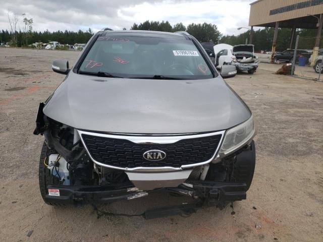 Photo 9 from auction – 2014 KIA SORENTO with VIN 5XYKU4A76EG522651