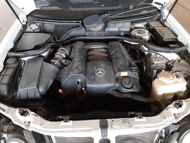 Photo 7 from auction – 2001 MERCEDES-BENZ E 320 with VIN WDBJF65J31B295039
