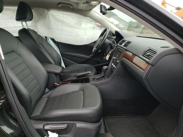 Photo 5 from auction – 2012 VOLKSWAGEN PASSAT SEL with VIN 1VWCP7A36CC062707