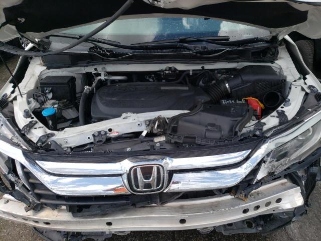 Photo 7 from auction – 2018 HONDA ODYSSEY EX with VIN 5FNRL6H78JB063773