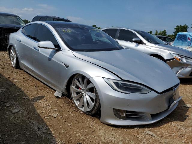 Photo 9 from auction – 2016 TESLA MODEL S with VIN 5YJSA1E42GF159721