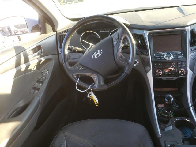 Photo 9 from auction – 2012 HYUNDAI SONATA HYB with VIN KMHEC4A49CA023390