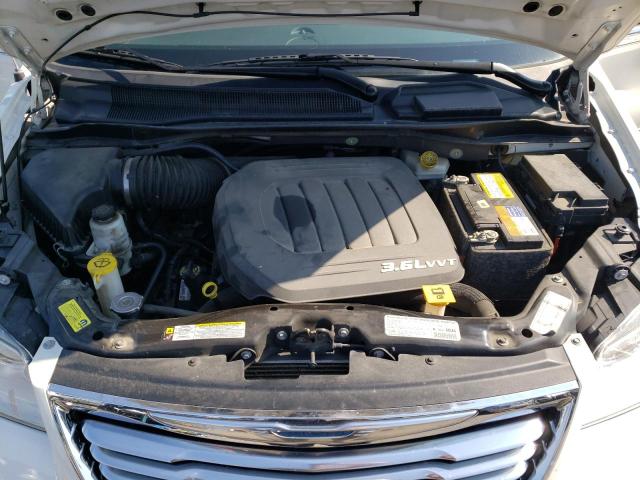 Photo 7 from auction – 2013 CHRYSLER TOWN & COU with VIN 2C4RC1BG6DR557991