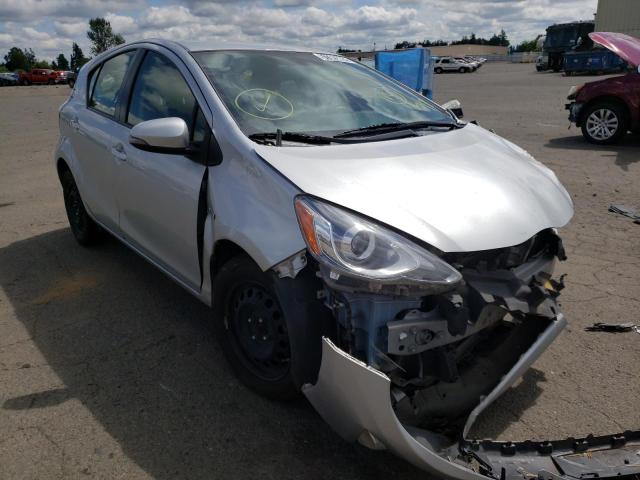 TOYOTA PRIUS C 2015 with VIN JTDKDTB38F1578985 - Photo from auction