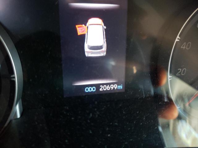 Photo 8 from auction – 2021 TOYOTA HIGHLANDER with VIN 5TDBZRBHXMS142140