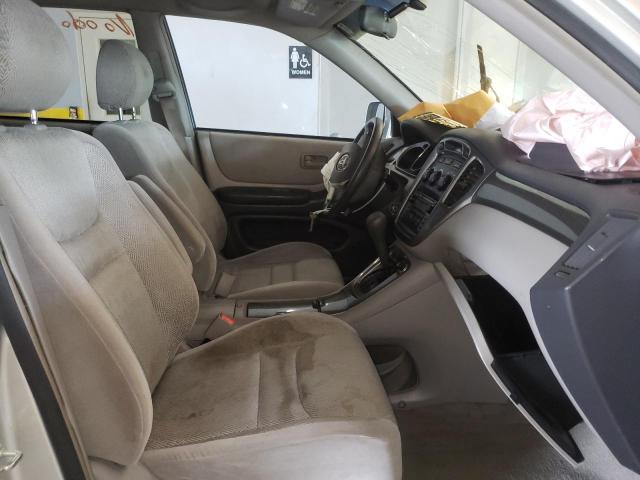 Photo 5 from auction – 2003 TOYOTA HIGHLANDER with VIN JTEGF21A230104201