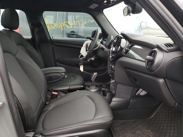 Photo 5 from auction – 2022 MINI COOPER with VIN WMW33DK03N2R93768
