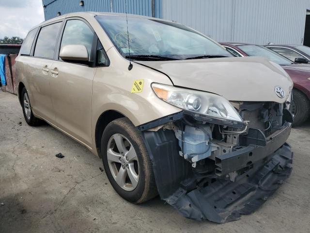 Photo 1 from auction – 2013 TOYOTA SIENNA LE with VIN 5TDKK3DC5DS302895