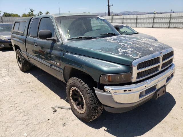 DODGE RAM 1500 2000 with VIN 3B7HC13Y0YG144401 - Photo from auction