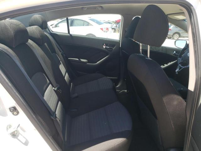 Photo 6 from auction – 2017 KIA FORTE LX with VIN 3KPFL4A74HE100335