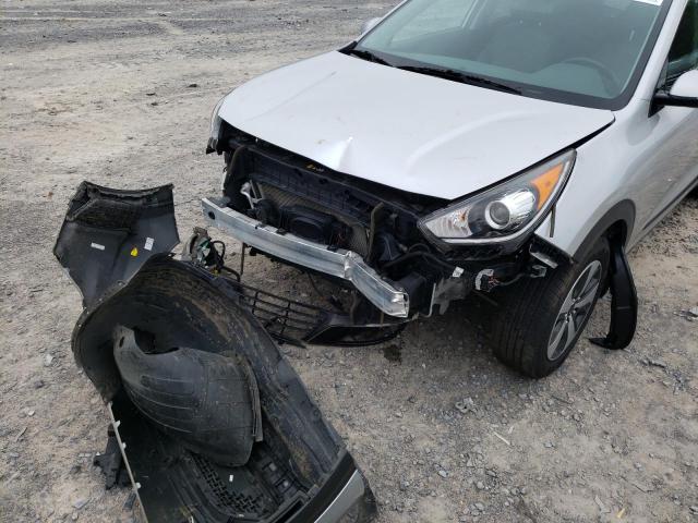 Photo 9 from auction – 2017 KIA NIRO EX with VIN KNDCC3LCXH5064430