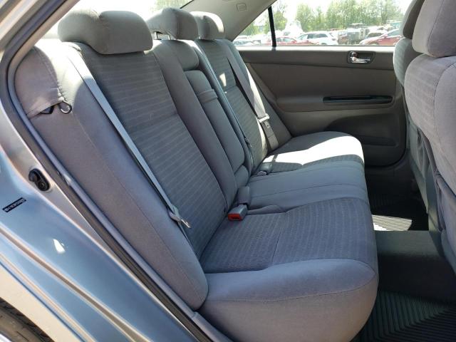 Photo 6 from auction – 2005 TOYOTA CAMRY LE with VIN 4T1BE30K15U589990