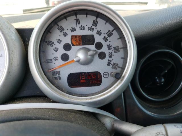 Photo 8 from auction – 2005 MINI COOPER with VIN WMWRF33425TF60985