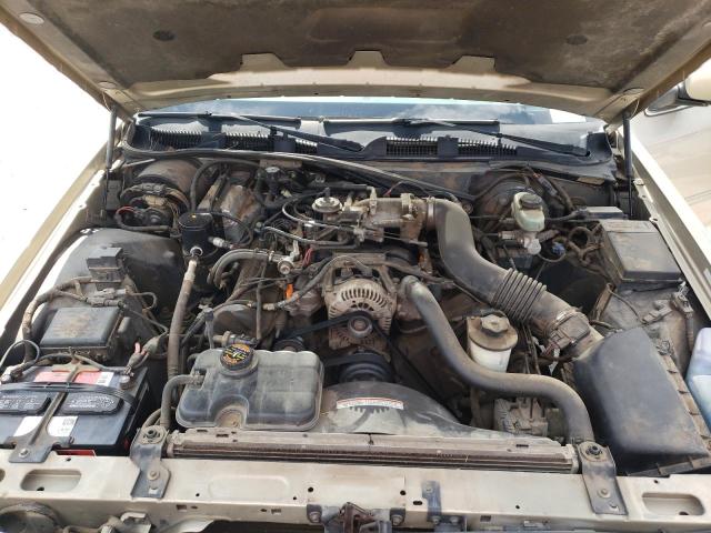 Photo 7 from auction – 2000 FORD CROWN VICT with VIN 2FAFP74W3YX142021