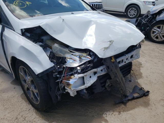 Photo 9 from auction – 2013 FORD FOCUS SE with VIN 1FADP3K29DL339444