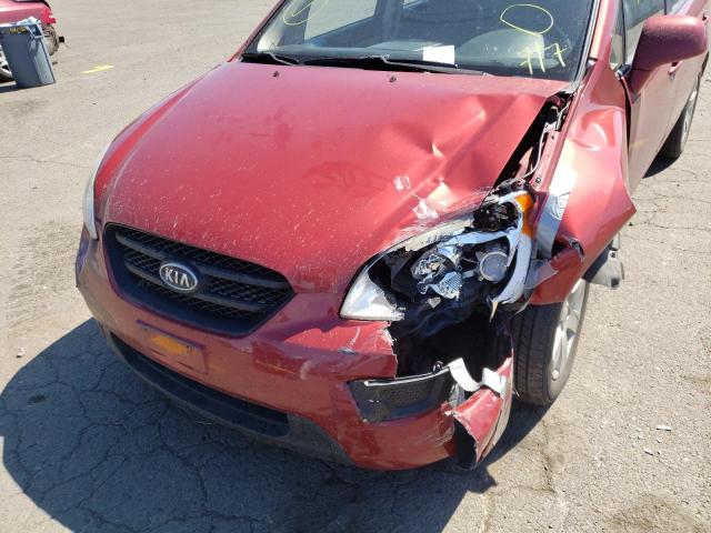 Photo 9 from auction – 2008 KIA RONDO LX with VIN KNAFG526787128899