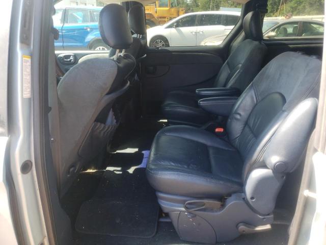 Photo 6 from auction – 2001 CHRYSLER TOWN & COU with VIN 2C8GP64L61R208827