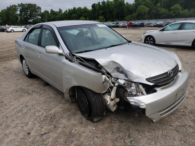 TOYOTA CAMRY LE 2002 with VIN 4T1BE30K32U014740 - Photo from auction