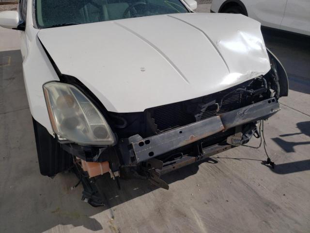 Photo 9 from auction – 2004 NISSAN MAXIMA SE with VIN 1N4BA41E74C922766