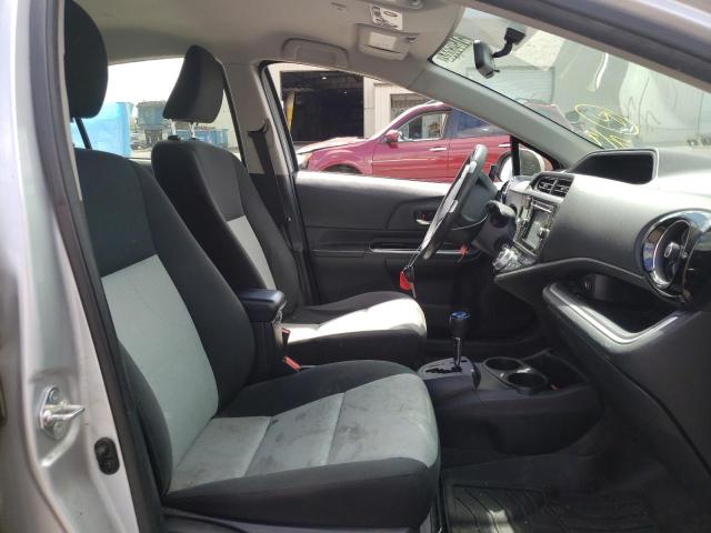 Photo 5 from auction – 2015 TOYOTA PRIUS C with VIN JTDKDTB38F1578985