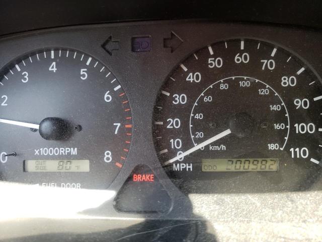 Photo 8 from auction – 2002 TOYOTA COROLLA CE with VIN 2T1BR12E92C527511