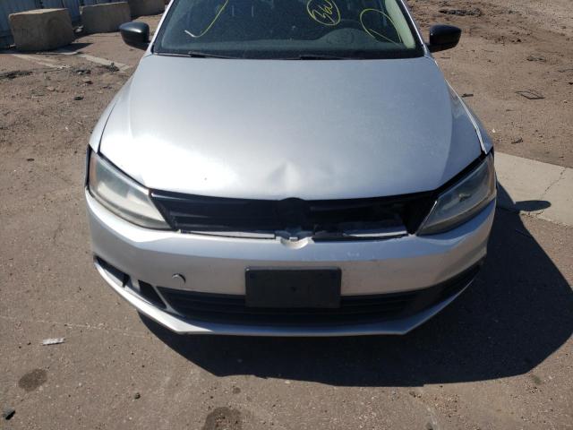 Photo 9 from auction – 2011 VOLKSWAGEN JETTA BASE with VIN 3VW2K7AJ6BM010841