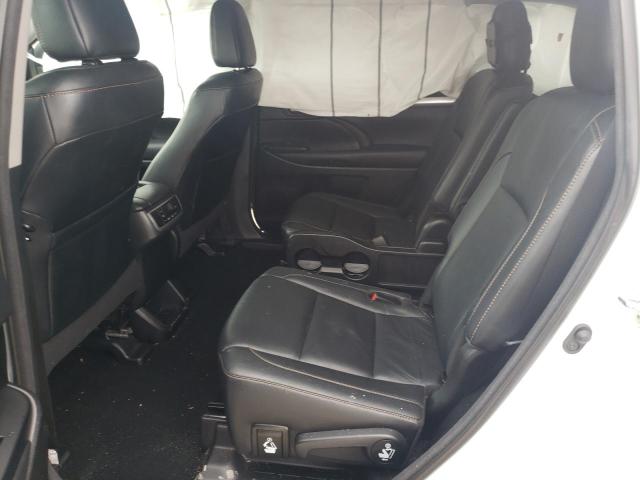 Photo 6 from auction – 2018 TOYOTA HIGHLANDER with VIN 5TDJZRFH8JS553649