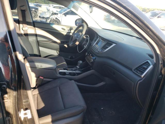 Photo 5 from auction – 2017 HYUNDAI TUCSON LIM with VIN KM8J33A45HU272137