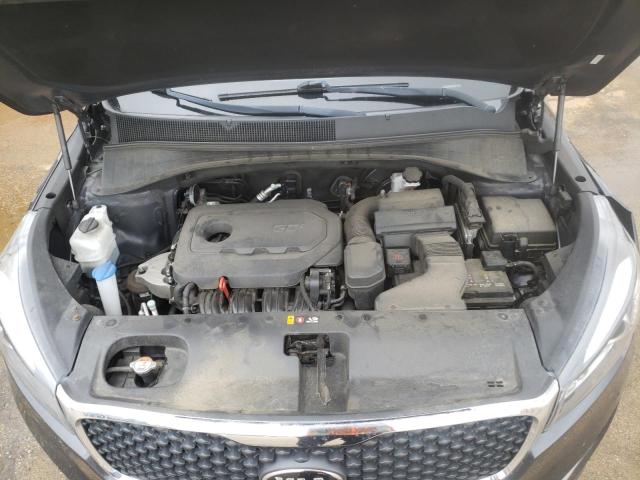Photo 7 from auction – 2017 KIA SORENTO LX with VIN 5XYPGDA34HG329932