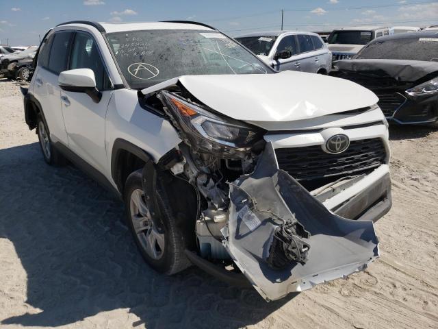 Photo 1 from auction – 2019 TOYOTA RAV4 XLE with VIN 2T3W1RFV8KC010015