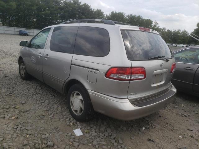 Photo 3 from auction – 2001 TOYOTA SIENNA with VIN 4T3ZF13C11U366256
