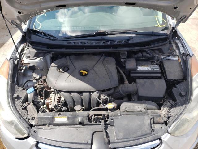 Photo 7 from auction – 2011 HYUNDAI ELANTRA GL with VIN 5NPDH4AE1BH059124