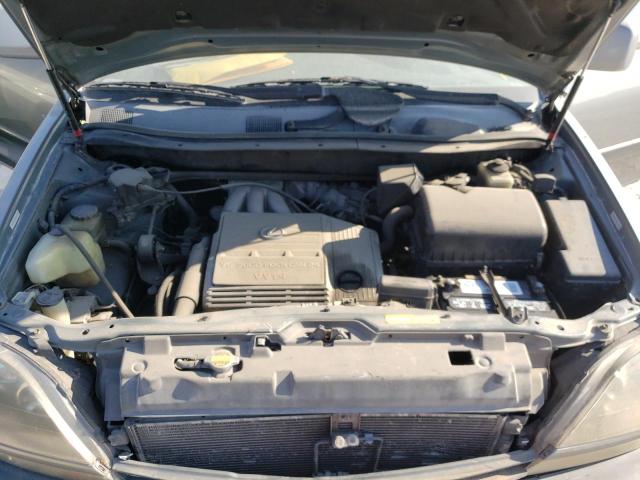 Photo 7 from auction – 2000 LEXUS RX 300 with VIN JT6HF10U8Y0152816