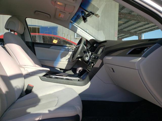 Photo 5 from auction – 2016 HYUNDAI SONATA SE with VIN 5NPE24AF3GH351430