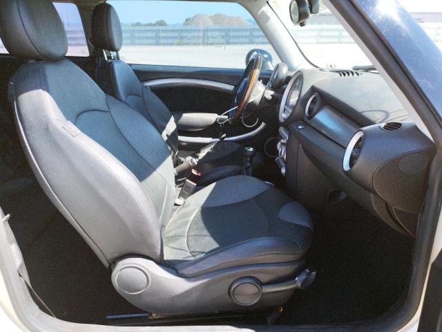 Photo 5 from auction – 2007 MINI COOPER S with VIN WMWMF73597TT80980
