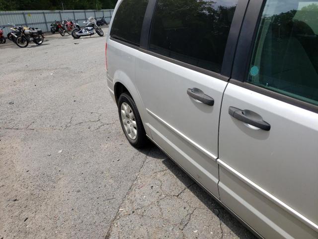 Photo 9 from auction – 2008 CHRYSLER TOWN & COU with VIN 2A8HR44H88R624669