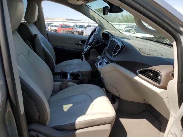 Photo 5 from auction – 2017 CHRYSLER PACIFICA T with VIN 2C4RC1BG2HR556102