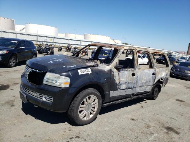 Photo 2 from auction – 2011 LINCOLN NAVIGATOR with VIN 5LMJJ3H54BEJ03469