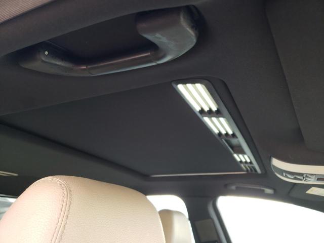 Photo 9 from auction – 2012 MERCEDES-BENZ E 350 with VIN WDDHF5KB5CA582288