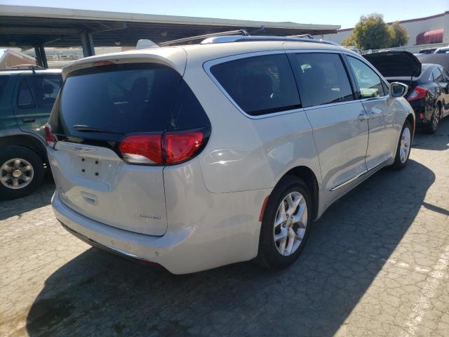 Photo 4 from auction – 2020 CHRYSLER PACIFICA L with VIN 2C4RC1GG4LR181380