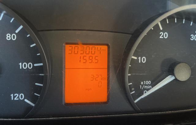 Photo 8 from auction – 2011 MERCEDES-BENZ SPRINTER 2 with VIN WD3PE8CB6B5596923