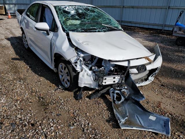 TOYOTA COROLLA LE 2022 with VIN 5YFEPMAE1NP285775 - Photo from auction