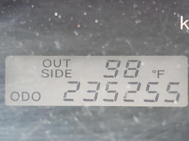 Photo 8 from auction – 2007 TOYOTA COROLLA CE with VIN 1NXBR32E87Z772897