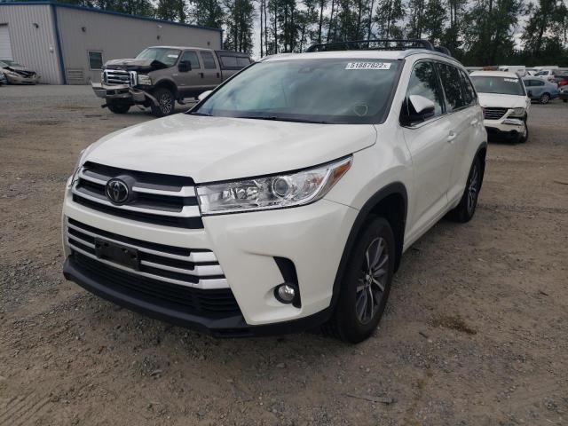 Photo 2 from auction – 2018 TOYOTA HIGHLANDER with VIN 5TDJZRFH8JS553649