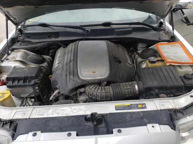 Photo 7 from auction – 2005 CHRYSLER 300C with VIN 2C3AA63HX5H522650