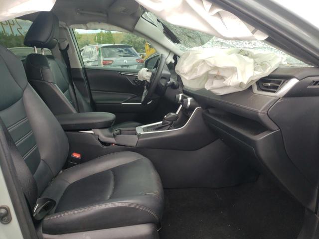Photo 5 from auction – 2020 TOYOTA RAV4 XLE P with VIN 2T3C1RFVXLC041237