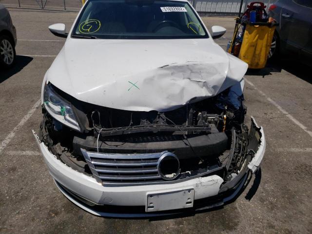 Photo 9 from auction – 2016 VOLKSWAGEN CC BASE with VIN WVWBP7AN3GE500402